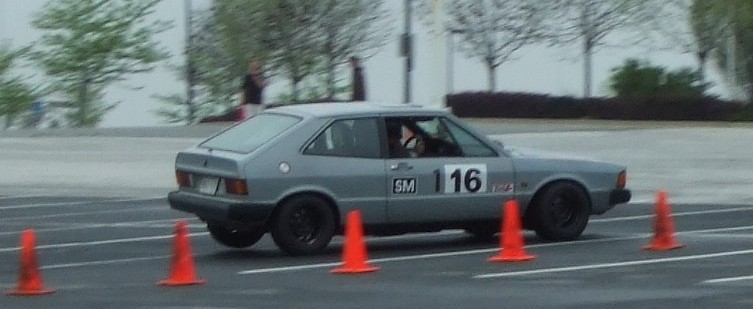 Pete really has his VW working well on 3 wheels!